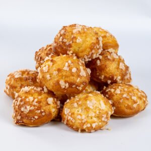 12 chouquettes